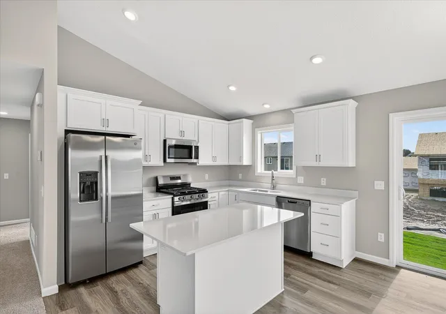 4th image of 1006 Brandenburg Cir, Waverly, MN 55390 | MLS# 7121950