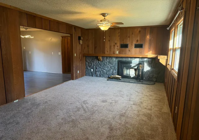 Photo 3 of Single family home for sale at 125 17th Street, Newport, MN 55055 | MLS# 7121958 | Listing updated on 2026-10-07
