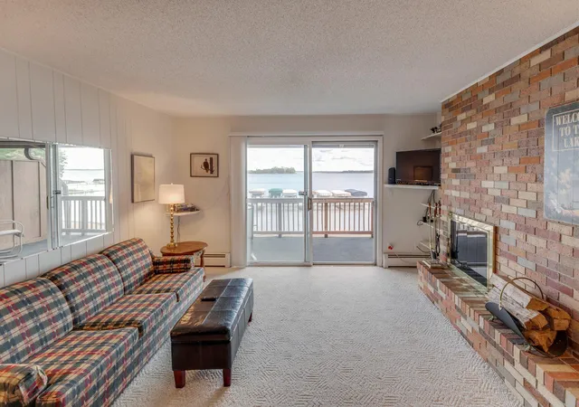 2nd image of 9212 Edgewater Cir S #202, Pequot Lakes, MN 56472 | MLS# 7121959