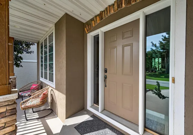 Photo 3 of Single family home for sale at 8328 151st Street, Savage, MN 55378 | MLS# 7121978 | Listing updated on 2026-09-22