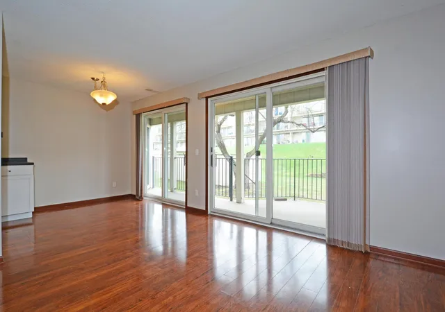 5th image of 6351 N Saint Croix Trl N, Stillwater, MN 55082