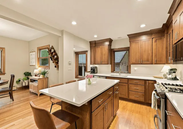 Photo 2 of Single family home for sale at 718 Manomin Ave, Saint Paul, MN 55107 | MLS# 7122004 | Listing updated on 2026-09-03