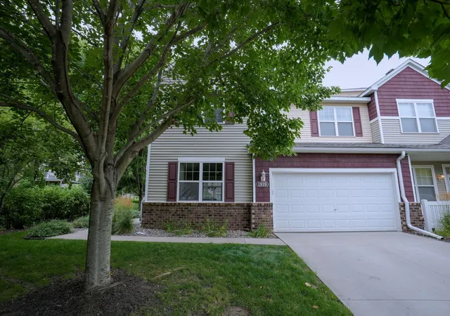 Photo 3 of Sale Pending at 1919 Sierra Dr #1401, Hastings, MN 55033 | MLS# 7122006 | Listing updated on 2026-08-27
