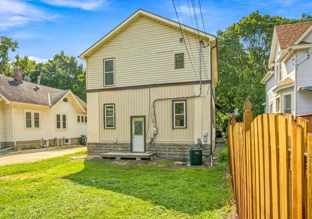 48th image of 1046 15th Ave Se, Minneapolis, MN 55414 | MLS# 7122015