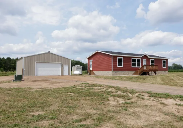 1st image of 19056 Island View Dr, Mora, MN 55051 | MLS# 7122017