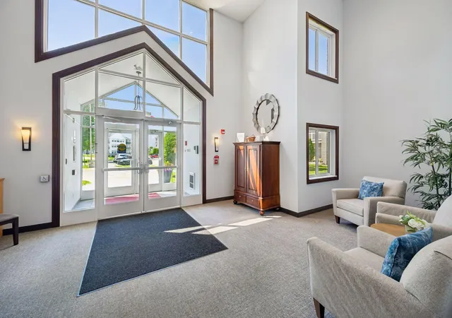 5th image of 1321 Lake Dr W #123, Chanhassen, MN 55317 | MLS# 7122027