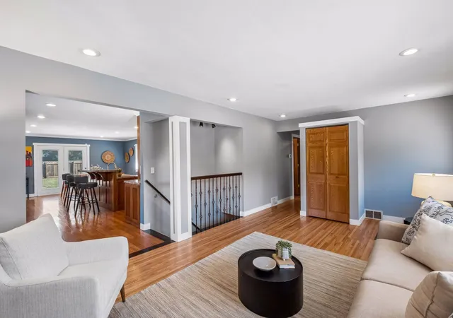 Photo 4 of Single family home for sale at 10301 Vincent Ave S, Minneapolis, MN 55431 | MLS# 7122029 | Listing updated on 2026-09-21