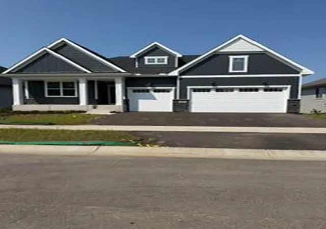 1st image of 19301 Everglade Path, Farmington, MN 55024 | MLS# 7122070