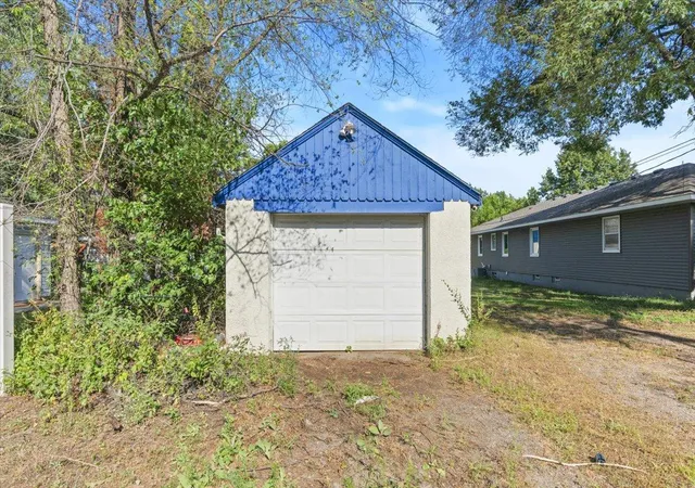 Photo 29 of Single family home for sale at 1719 7th Avenue S, Saint Cloud, MN 56301 | MLS# 7122085 | Listing updated on 2026-08-25