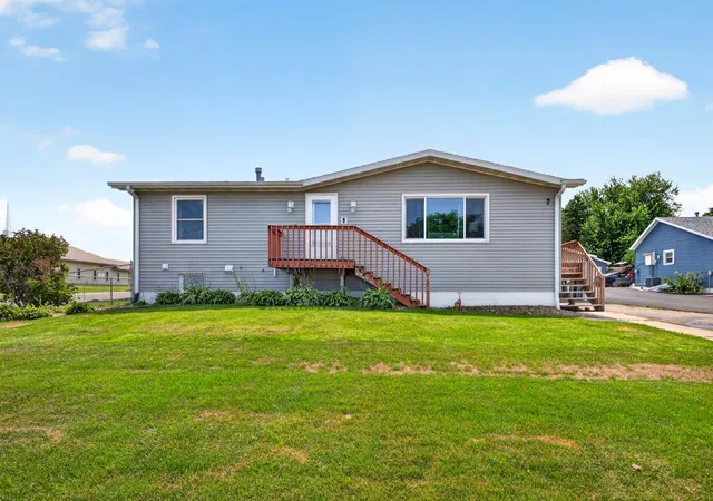 Photo 1 of Single family home for sale at 102 5th Street Sw, Kasson, MN 55944 | MLS# 7122088 | Listing updated on 2026-09-14