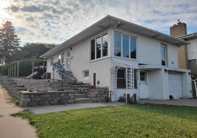 1st image of 4100 Stinson Blvd Ne, Minneapolis, MN 55421 | MLS# 7122093