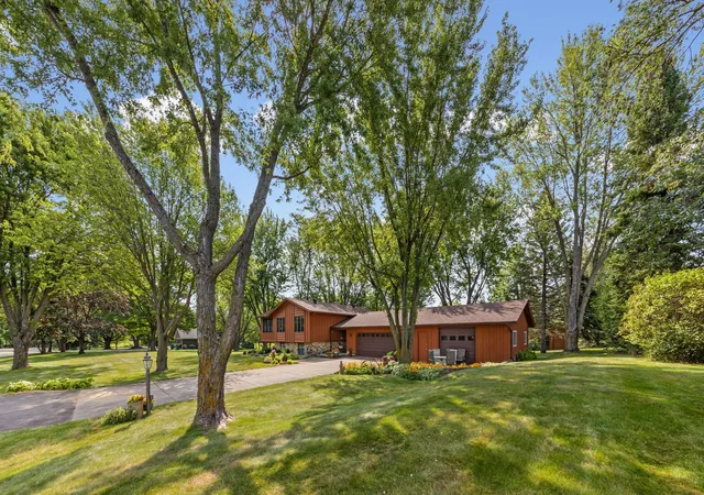 Photo 2 of Single family home for sale at 22465 Rush Crk Dr, Rogers, MN 55374 | MLS# 7122094 | Listing updated on 2026-10-07