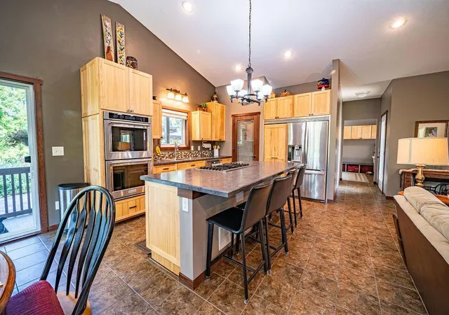 Photo 4 of Sale Pending at 861 220th Avenue, Somerset, WI 54025 | MLS# 7122105 | Listing updated on 2026-09-22