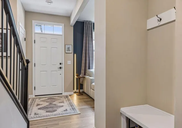 5th image of 900D Mount Curve Blvd, Saint Paul, MN 55116 | MLS# 7122112