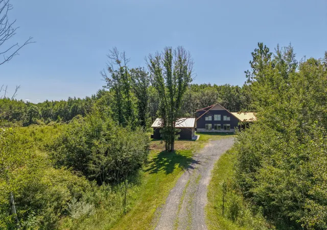 2nd image of 7639 Emerald Pines Dr Nw, Bemidji, MN 56601 | MLS# 7122119
