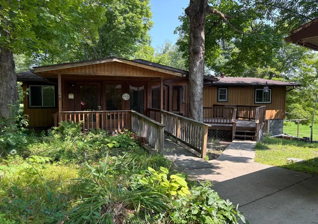 2nd image of 2200 Sw 16th St, Grand Rapids, MN 55744 | MLS# 7122129