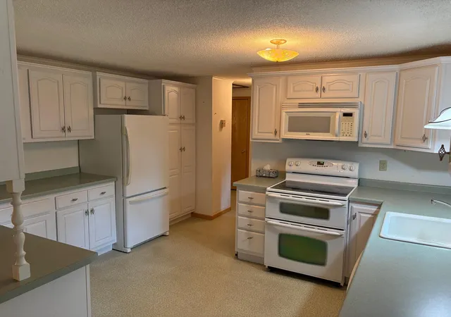 4th image of 2200 Sw 16Th St, Grand Rapids, MN 55744 | MLS# 7122129