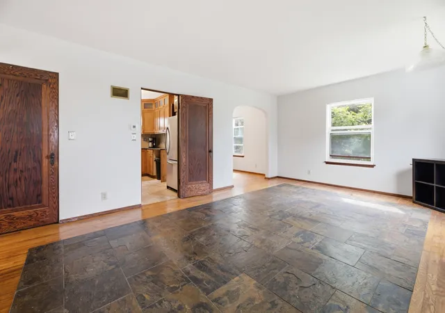 Photo 4 of Single family home for sale at 1109 S 2nd Street, Alma, WI 54610 | MLS# 7122131 | Listing updated on 2026-08-14