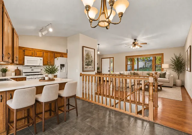 Photo 3 of Single family home for sale at 17314 Greentree Path, Lakeville, MN 55044 | MLS# 7122134 | Listing updated on 2026-10-21