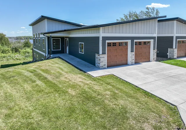 1st image of 8602 Maynard Pl, Duluth, MN 55808 | MLS# 7122156