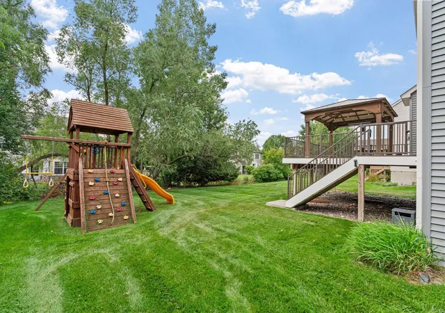 Photo 3 of Single family home for sale at 11863 86th Ave N, Maple Grove, MN 55369 | MLS# 7122174 | Listing updated on 2026-10-05