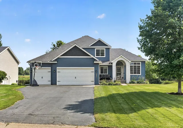 3rd image of 10579 Karston Ave Ne, Albertville, MN 55301 | MLS# 7122210