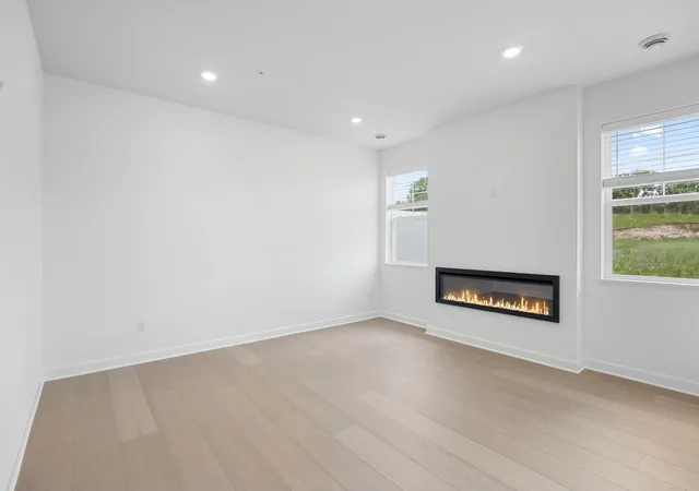 5th image of 3472 Trails End Cir, Saint Paul, MN 55123 | MLS# 7122232