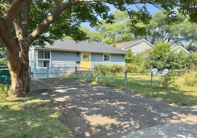 Photo 1 of Sale Pending at 5309 James Ave N, Minneapolis, MN 55430 | MLS# 7122252 | Listing updated on 2026-08-27
