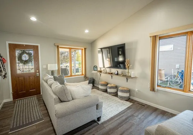 4th image of 1105 Southwood Dr, Dilworth, MN 56529 | MLS# 7122260