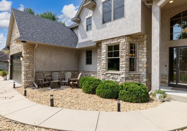 Photo 4 of Single family home for sale at 10113 James Ct NE, Monticello, MN 55362 | MLS# 7122266 | Listing updated on 2026-09-13