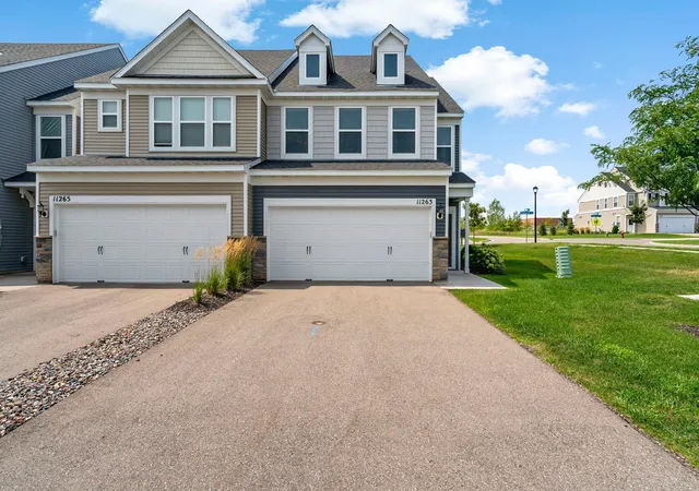1st image of 11263 Crestbury Dr, Saint Paul, MN 55129 | MLS# 7122269