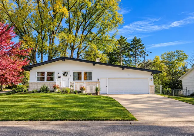 Single family home for sale at 231 Birchwood Dr N, Stillwater, MN 55082 | MLS# 7122272