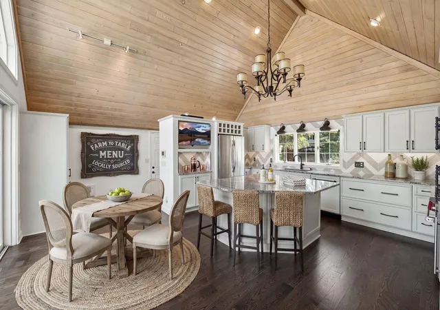 Single family home for sale at 5404 Interlachen Blvd, Minneapolis, MN 55436 | MLS# 7122273 | Listing updated on 2026-10-08