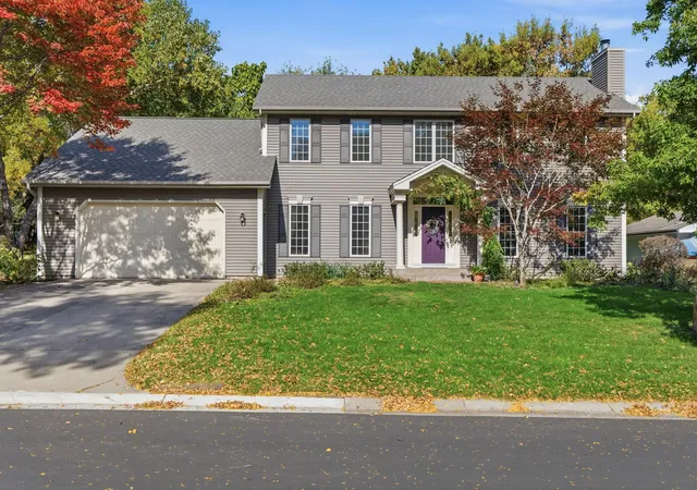 Single family home for sale at 11828 Boulder Bay Rd, Eden Prairie, MN 55344 | MLS# 7122283