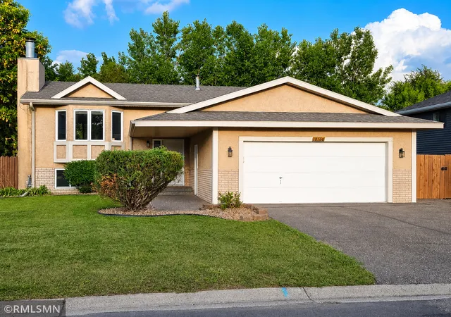 1st image of 18160 Echo Dr, Farmington, MN 55024 | MLS# 7122286