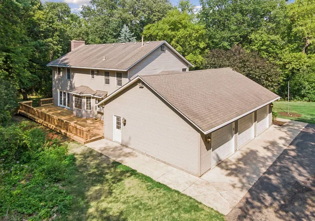 image of 5 Acorn Dr, Inver Grove Heights, MN 55077 | MLS# 7122288