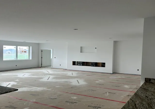 Photo 3 of Single family home for sale at 219 Double Eagle Dr, Mankato, MN 56001 | MLS# 7122310 | Listing updated on 2026-10-14
