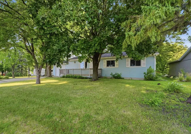 Photo 3 of Sale Pending at 724 Centre St, Sauk Centre, MN 56378 | MLS# 7122313 | Listing updated on 2026-09-04