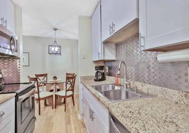 1st image of 2800 Hamline Ave N #241, Saint Paul, MN 55113 | MLS# 7122324
