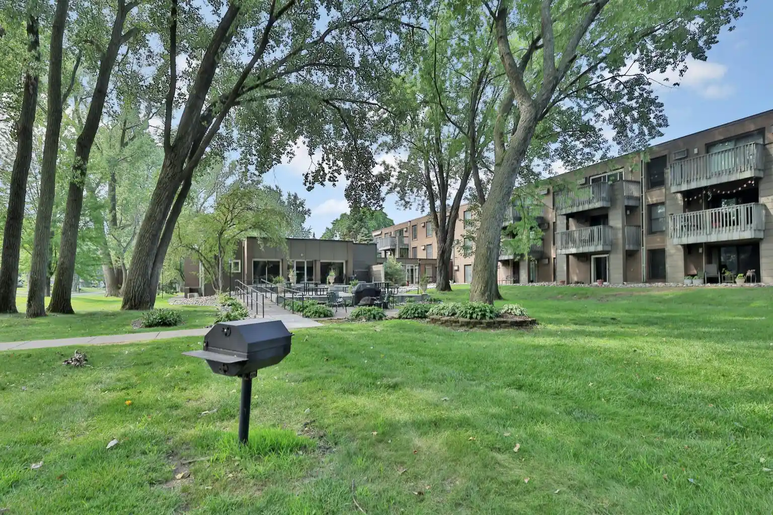 Listing Photo 39 - Condo for sale in 2800 Hamline Ave N located at 2800 Hamline Ave N, Roseville, MN 55113 - Unit #241