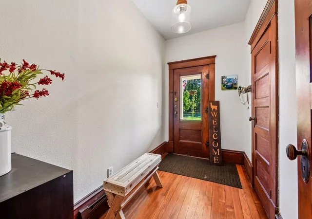 Photo 3 of Single family home for sale at 510 Jacob St, Hamburg, MN 55339 | MLS# 7122327 | Listing updated on 2026-10-05