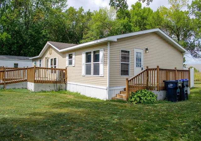 Photo 1 of Single family home for sale at 9127 Mn 25 #121, Monticello, MN 55362 | MLS# 7122335 | Listing updated on 2026-09-18