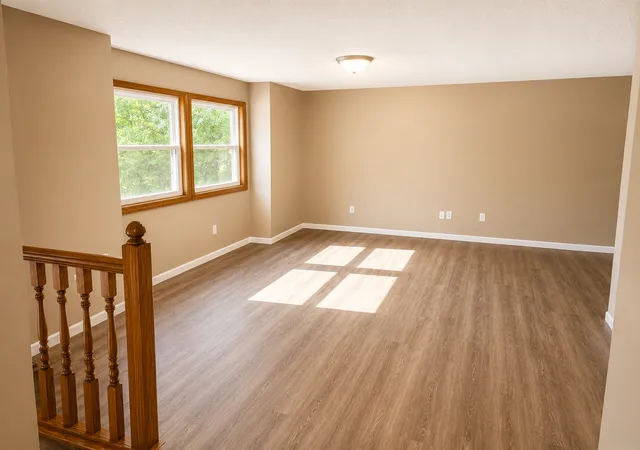 5th image of 3454 Willow Ct, Saint Paul, MN 55110 | MLS# 7122363