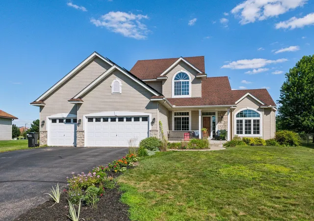 2nd image of 7432 Whitehall Rd, Shakopee, MN 55379 | MLS# 7122364