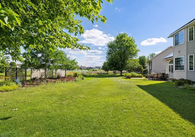 Photo 3 of Single family home for sale at 7432 Whitehall Rd, Shakopee, MN 55379 | MLS# 7122364 | Listing updated on 2026-08-06