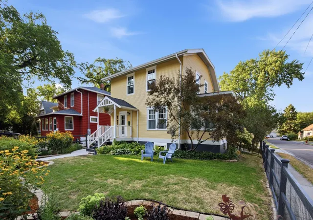 2nd image of 724 11th Ave N, Fargo, ND 58102 | MLS# 7122368