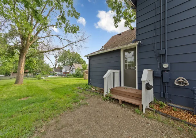 5th image of 210 W Holly St, Owatonna, MN 55060 | MLS# 7122370