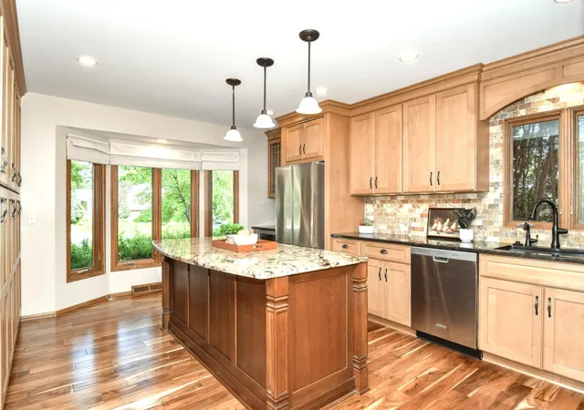 Photo 3 of Sale Pending at 4428 Pleasant Dr, Saint Paul, MN 55112 | MLS# 7122372 | Listing updated on 2026-09-05