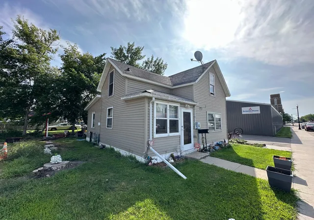 Photo 1 of Sale Pending at 314 4th Street E, Thief River Falls, MN 56701 | MLS# 7122373 | Listing updated on 2026-08-13