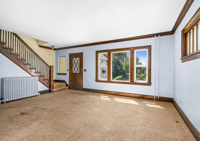 3rd image of 410 N 39th Avenue W, Duluth, MN 55807 | MLS# 7122375